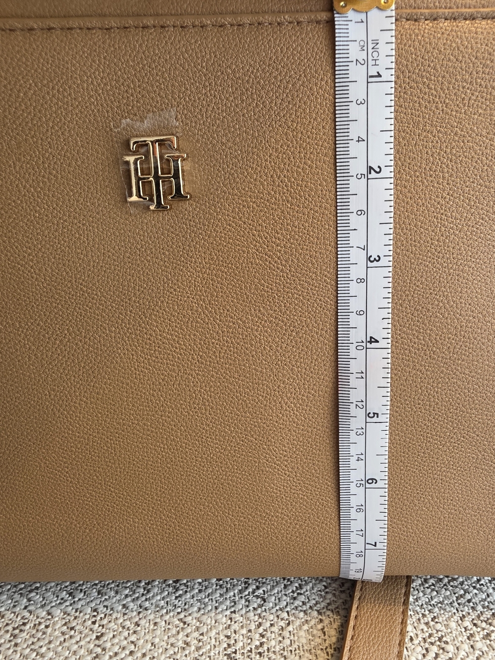 Tommy Hilfiger Tan Structured Satchel Bag - Picture 4 of 11